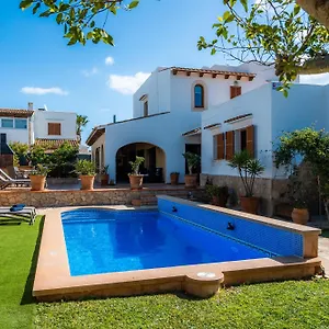 Villa Dos Estels 