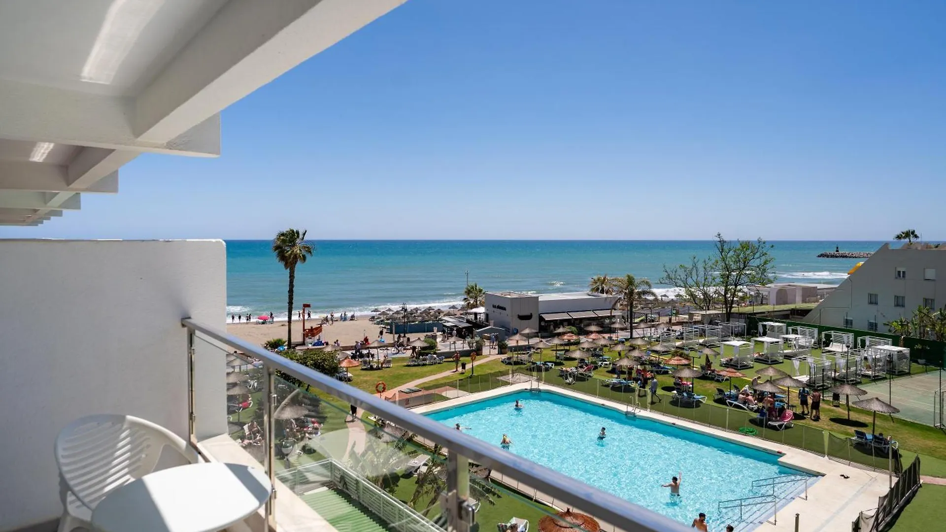 La Barracuda Hotel Torremolinos 3*,