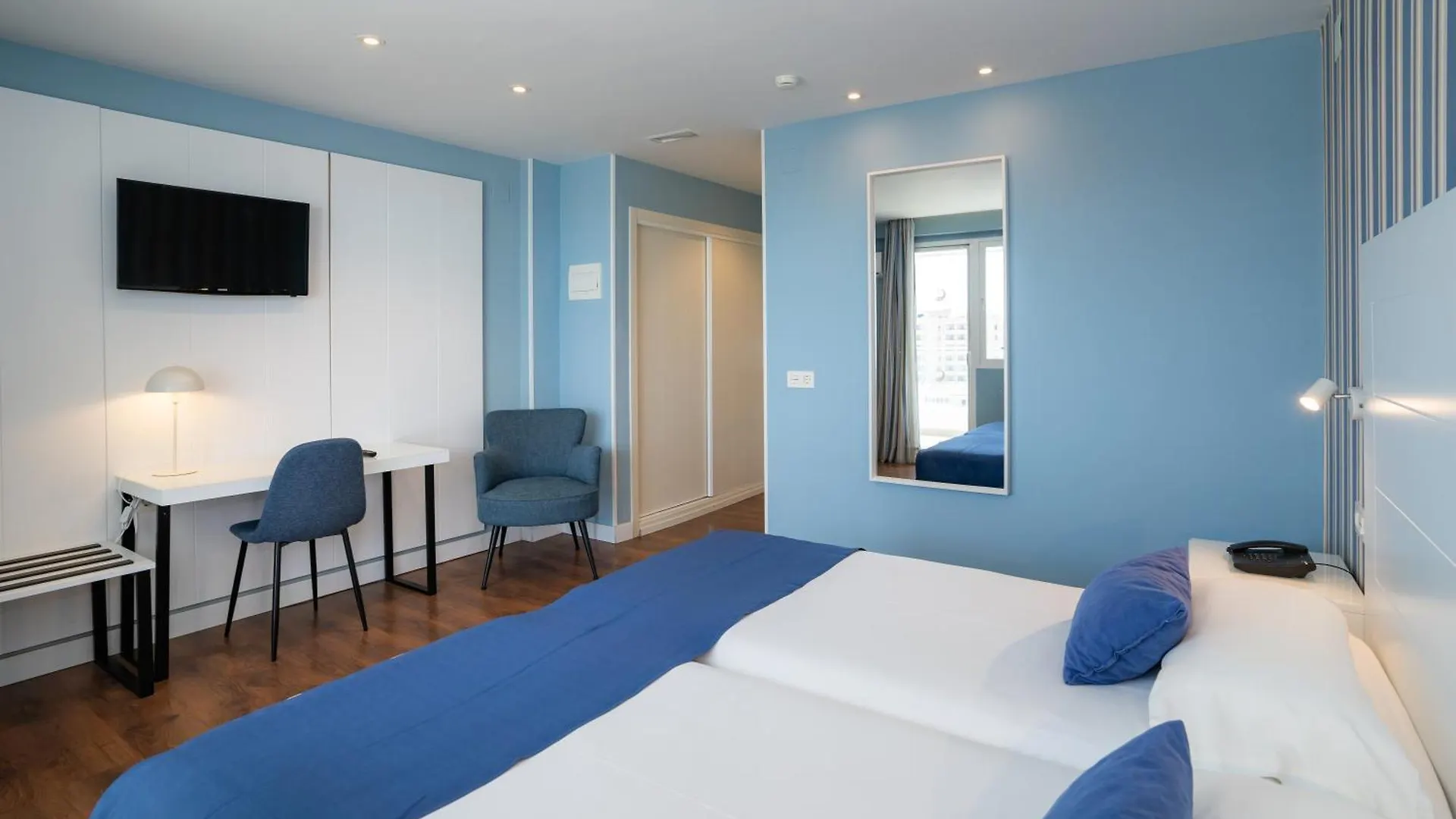 ***  La Barracuda Hotel Torremolinos Spain