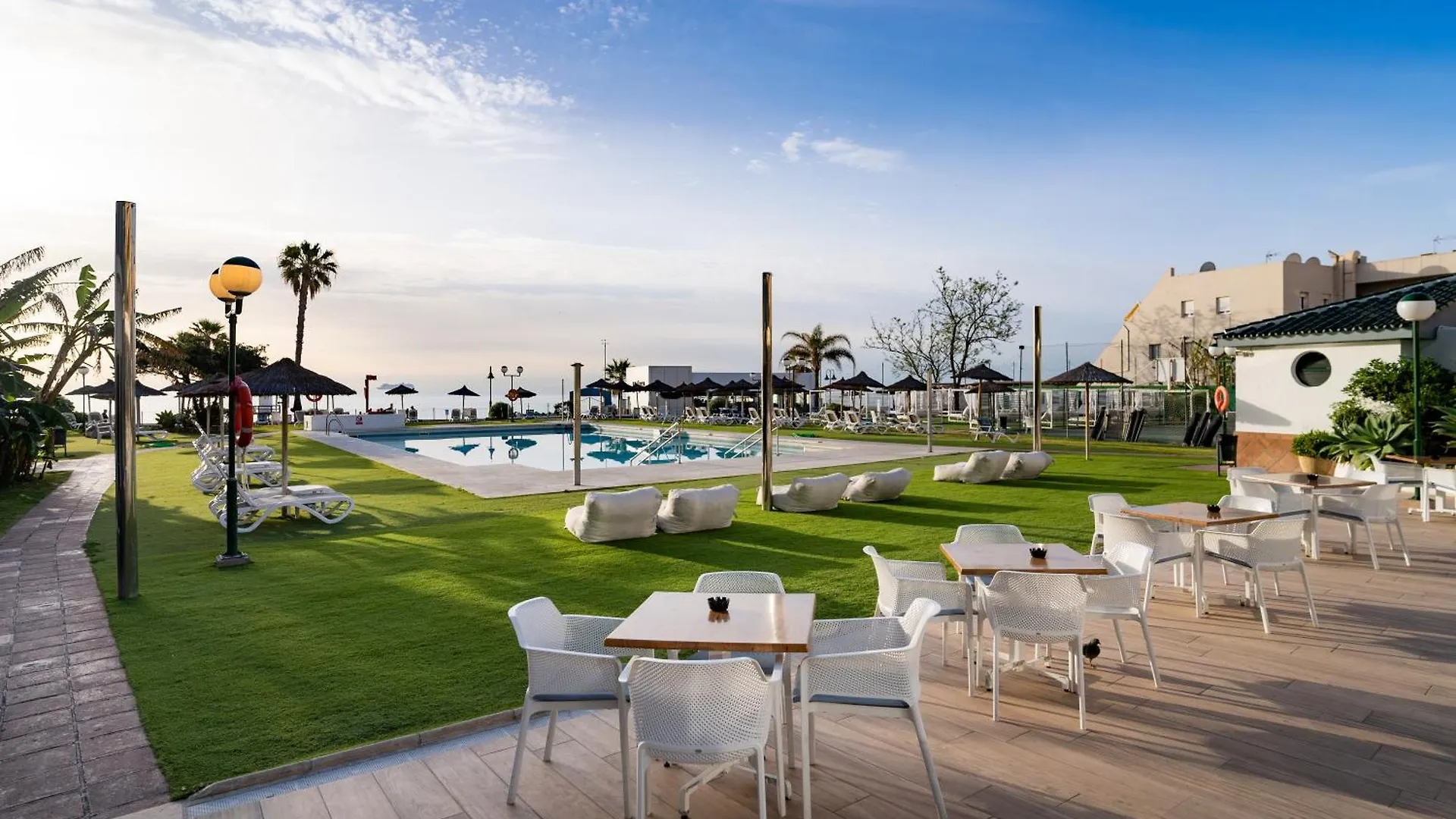 La Barracuda Hotel Torremolinos 3*,
